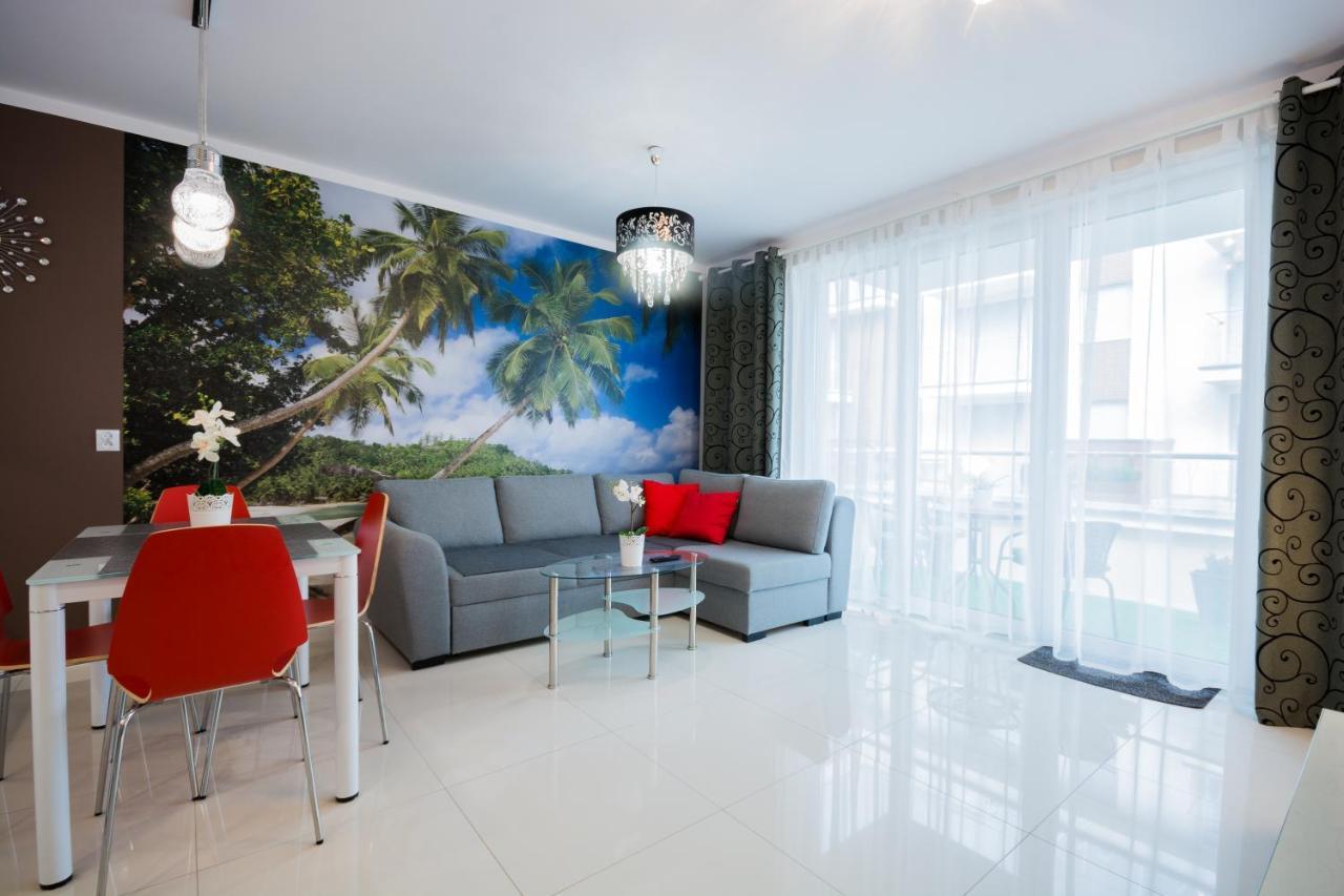 Apartament Ibiza Przy Plazy Rewal Exteriér fotografie